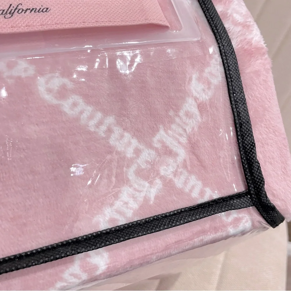 Juicy Couture Queen Plush Sheet Set‎ Pink Logo Trellis Ultra Soft 4 Piece NEW